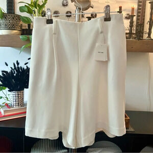 NWT Uniqlo High‎ Waisted Slack Shorts